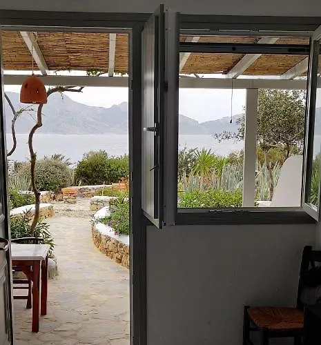 Guest house Anemomylos